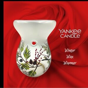 Yankee Candle Frosted Holiday Winter Wax Warmer NWOT